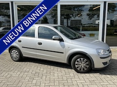 Opel Corsa - 1.2-16V Essentia Airco / Elek. spiegels / 5 drs