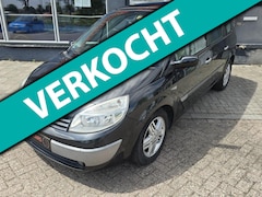 Renault Grand Scénic - 2.0-16V Tech Line 7p. AIRCO NAP PANO DAK