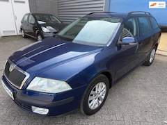 Skoda Octavia Combi - 2.0 FSI Ambiente