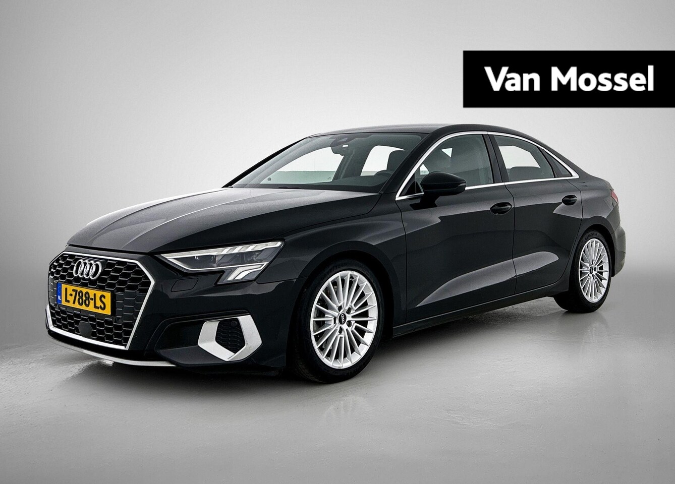 Audi A3 Limousine - 30 TFSI Business edition | AUTOMAAT | NAVIGATIE | ACHTERUITRIJCAMERA | VIRTUAL COCKPIT | C - AutoWereld.nl