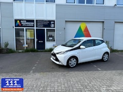 Toyota Aygo - 1.0 VVT-i x-play FULL OPTION