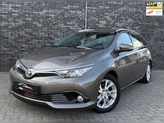 Toyota Auris Touring Sports - 1.2T Camera|PCS|Lane Assist|Stoelverwarming|Trekhaak|Pre-Collision System