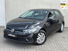 Volkswagen Polo - 1.0 TSI Life DSG Carplay Stoelverw DAB Cruise