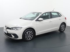 Volkswagen Polo - 1.0 TSI Life | 95 PK | Parkeersensoren | Apple Carplay/Android Auto | Multifunctioneel stu