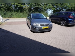 Seat Ibiza - 1.0 TSI Style Business Intense TREKHAAK ADD CRUISE CAMERA CARPLAY NAVI