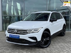 Volkswagen Tiguan - 1.5 TSI Urban Sport 150pk Automaat / Camera / IQ Light