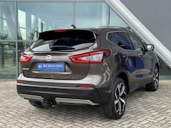 Nissan Qashqai - 1.2 Tekna + Panoramadak / 360 Camera / Stoelverwarming / Trekhaak / Bose