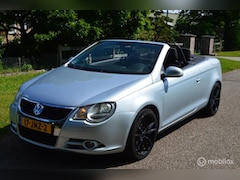 Volkswagen Eos - 2.0 TDI CABRIO Xenon Stoelverwarming Clima