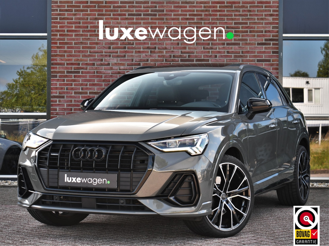 Audi Q3 - 45 TFSI quattro S-Line Pano Trekh ACC B&O 21inch m-LED Camera - AutoWereld.nl