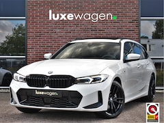 BMW 3-serie Touring - 330e M-Sport Pano ACC El-zetel HUD 19inch Camera Adp-onderstel