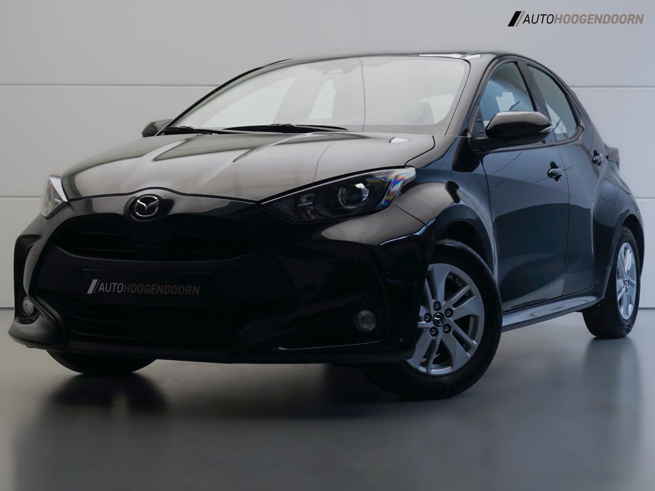 Mazda 2 Hybrid - 1.5 Select (APPLE CARPLAY,LED,NAVIGATIE,KEYLESS,CRUISE,CAMERA,STOEL-STUURVERWARMING,LM-VEL - AutoWereld.nl
