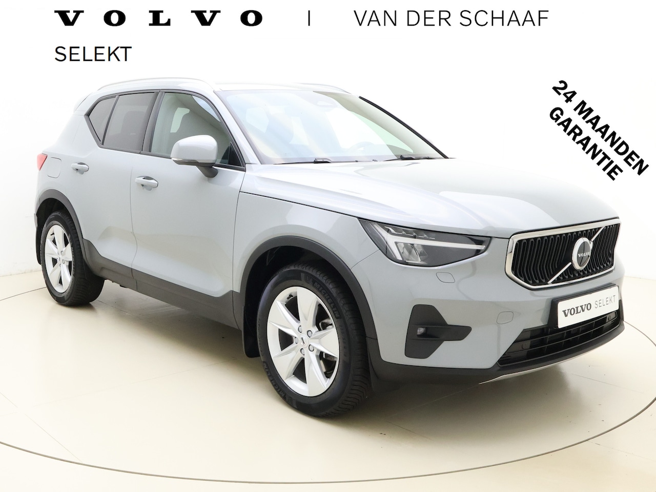 Volvo XC40 - B4 211pk Core / Adapt. Cruise / BLIS / Mistlampen / El. Trekhaak / Stoel + Stuurw. Verwarm - AutoWereld.nl
