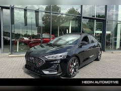 Ford Focus - 2.3 EcoBoost 280PK Automaat ST-X | Agate Black | Panoramadak | Driver Assistance | Winter
