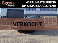 Volvo XC60 - 2.0 T6 Plug-in hybrid AWD Plus Black Edition luchtvering l 360 rijklaarprijs