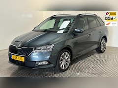 Skoda Fabia Combi - 1.0 TSI Business Edition benzine navigatie trekhaak cruisecontrole airco app