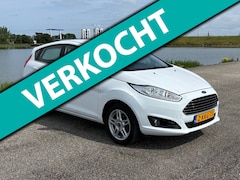 Ford Fiesta - 1.0 EcoBoost Titanium/Lage km/NL/Clima/Parksnr/
