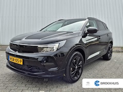 Opel Grandland - 1.2 Turbo 130PK AUTOMAAT | GS | Achteruitrijcamera | Leder / Stoffen bekleding | Parkeerse