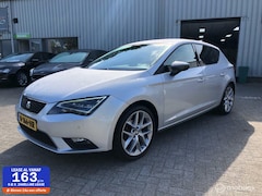 Seat Leon - 1.2 TSI Style Business / AUTOMAAT