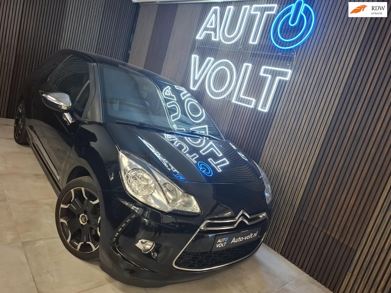 Citroën DS3 - 1.2 VTi Chic 1.2 VTi Chic - AutoWereld.nl