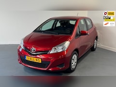 Toyota Yaris - 1.0 VVT-i Now | NL-AUTO | AIRCO | MULTIFUNC. STUUR |