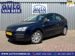 Ford Focus - 1.6-16V Champion|Airco|Cruise|Trekhaak