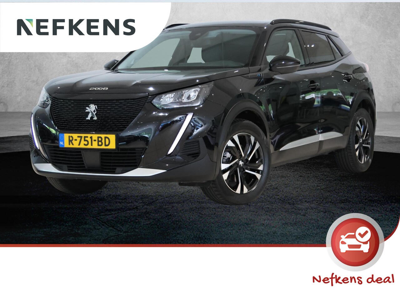 Peugeot e-2008 - EV Allure 50 kWh | 4-seizoensbanden | Navigatie | Climate Control | Cruise Control | Apple - AutoWereld.nl