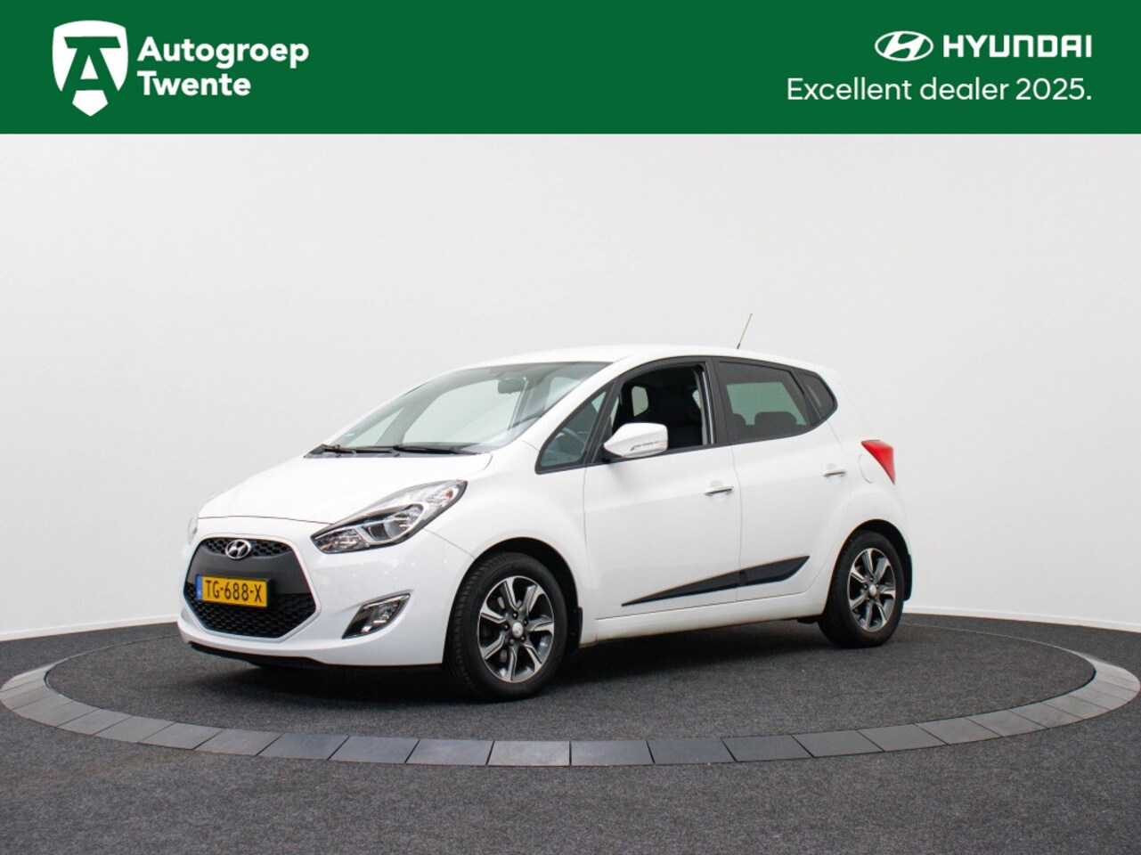 Hyundai ix20 - 1.4i Go! | Trekhaak | Navigatie - AutoWereld.nl