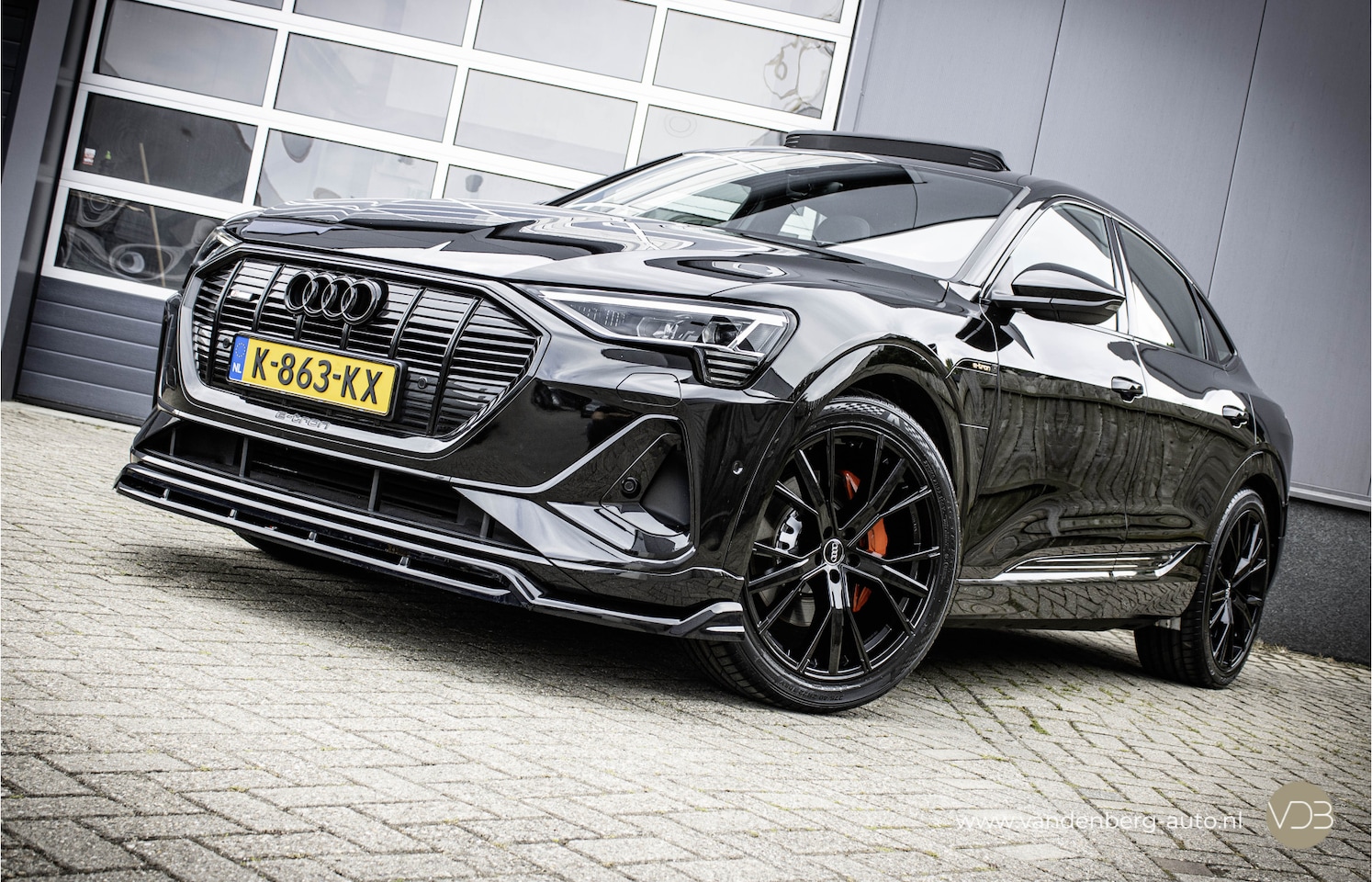 Audi e-tron Sportback - 50 Quattro 3x S-Line 22inch PANO Origineel NL - AutoWereld.nl