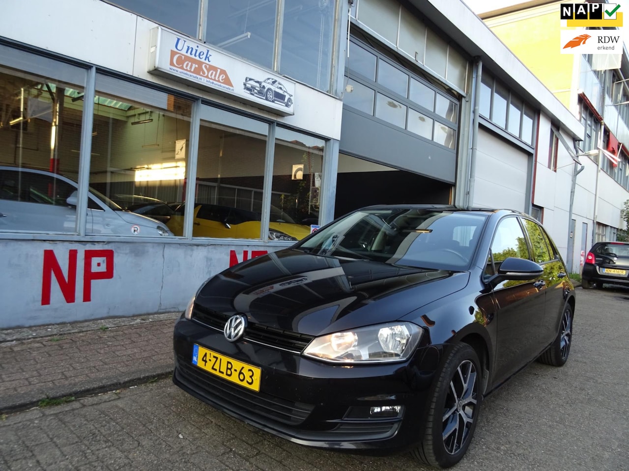 Volkswagen Golf - 1.2 TSI Trend Edition 1.2 TSI Trend Edition - AutoWereld.nl