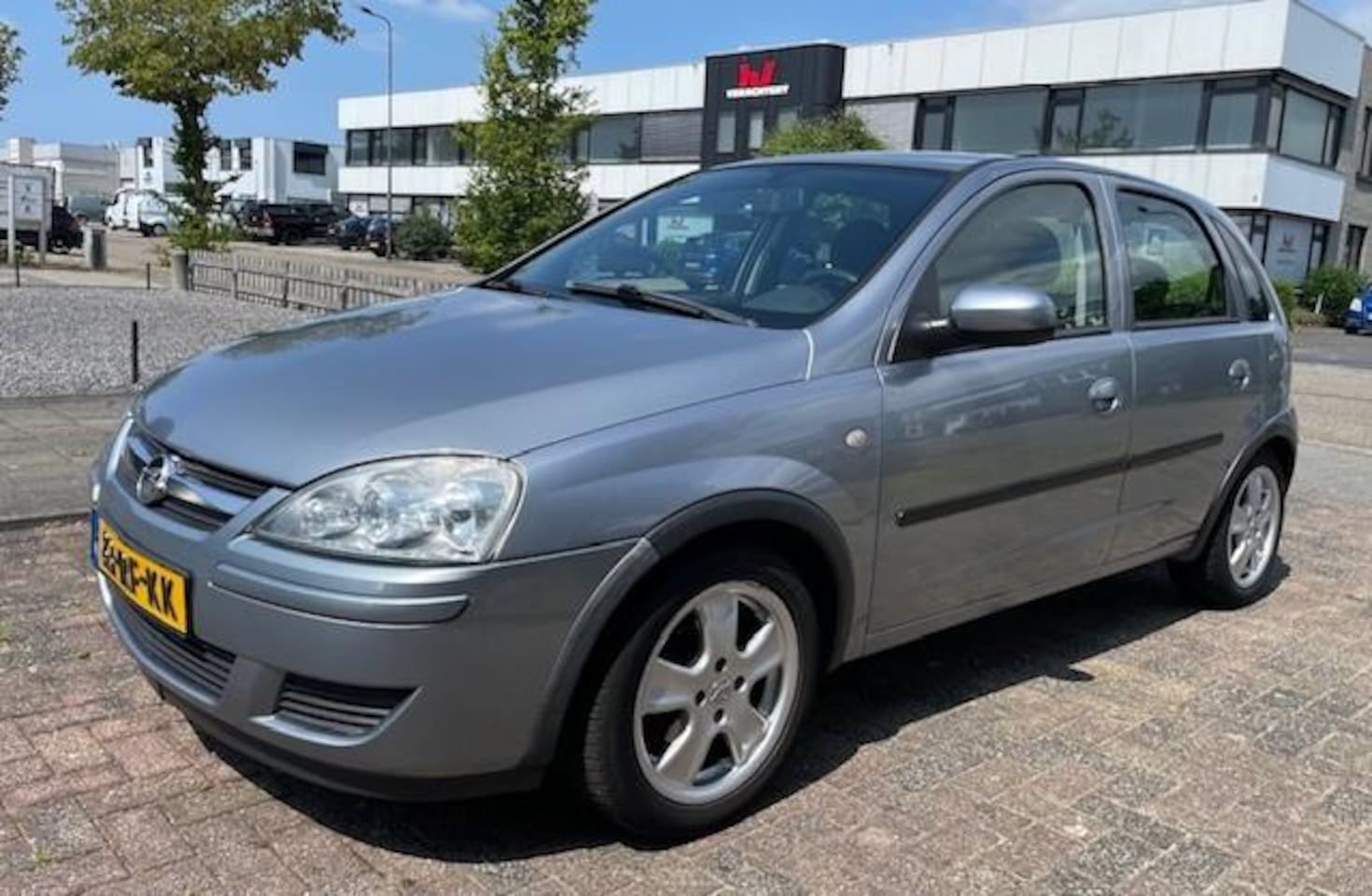 Opel Corsa - 1.2-16V Full Rhythm Airco - AutoWereld.nl