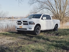 Dodge Ram 1500 - 5.7 V8 4x4 Quad Cab 6'4