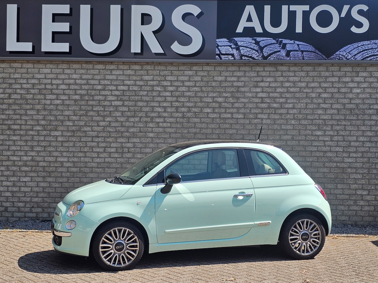 Fiat 500 - 0.9 TwinAir Turbo Lounge/Leer/Pano-dak/Pdc - AutoWereld.nl