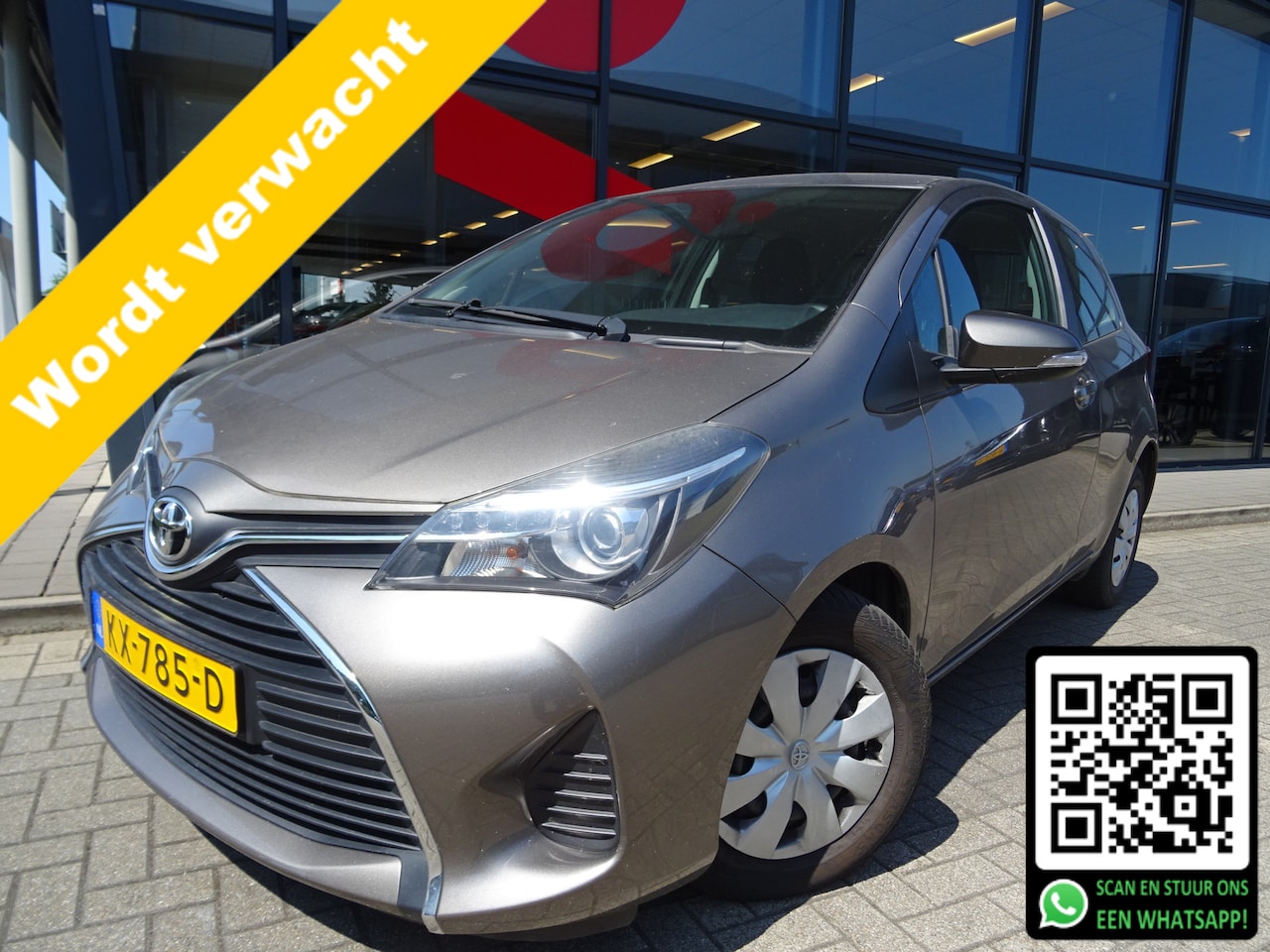 Toyota Yaris - 1.0 VVT-i Aspiration |1E EIGENAAR | NAVIGATIE | CAMERA | VIERSEIZOENEN BANDEN | AIRCO | - AutoWereld.nl