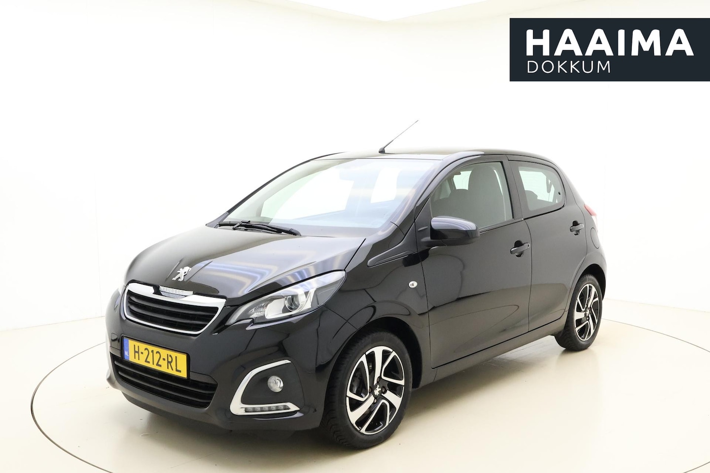 Peugeot 108 - 1.0 e-VTi Blue Lease Executive | Navigatie | Apple Carplay | Parkeercamera | Lichtmetalen - AutoWereld.nl