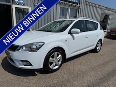 Kia Cee'd Sporty Wagon - 1.4 CVVT Seven