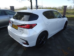 Lexus CT - 200h Business Launch Edition geweldige auto