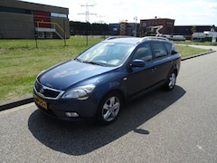 Kia Cee'd - 1.4 CVVT X-ecutive