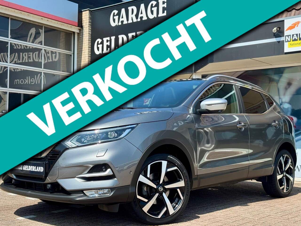 Nissan Qashqai - DIG-T Tekna + | Volleder | Pano | Xenon | Navi | Camera | Full-option! - AutoWereld.nl