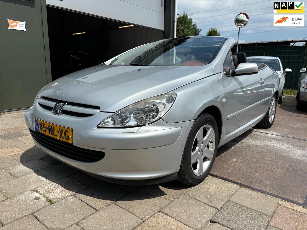 Peugeot 307 CC - 2.0-16V 2.0-16V - AutoWereld.nl