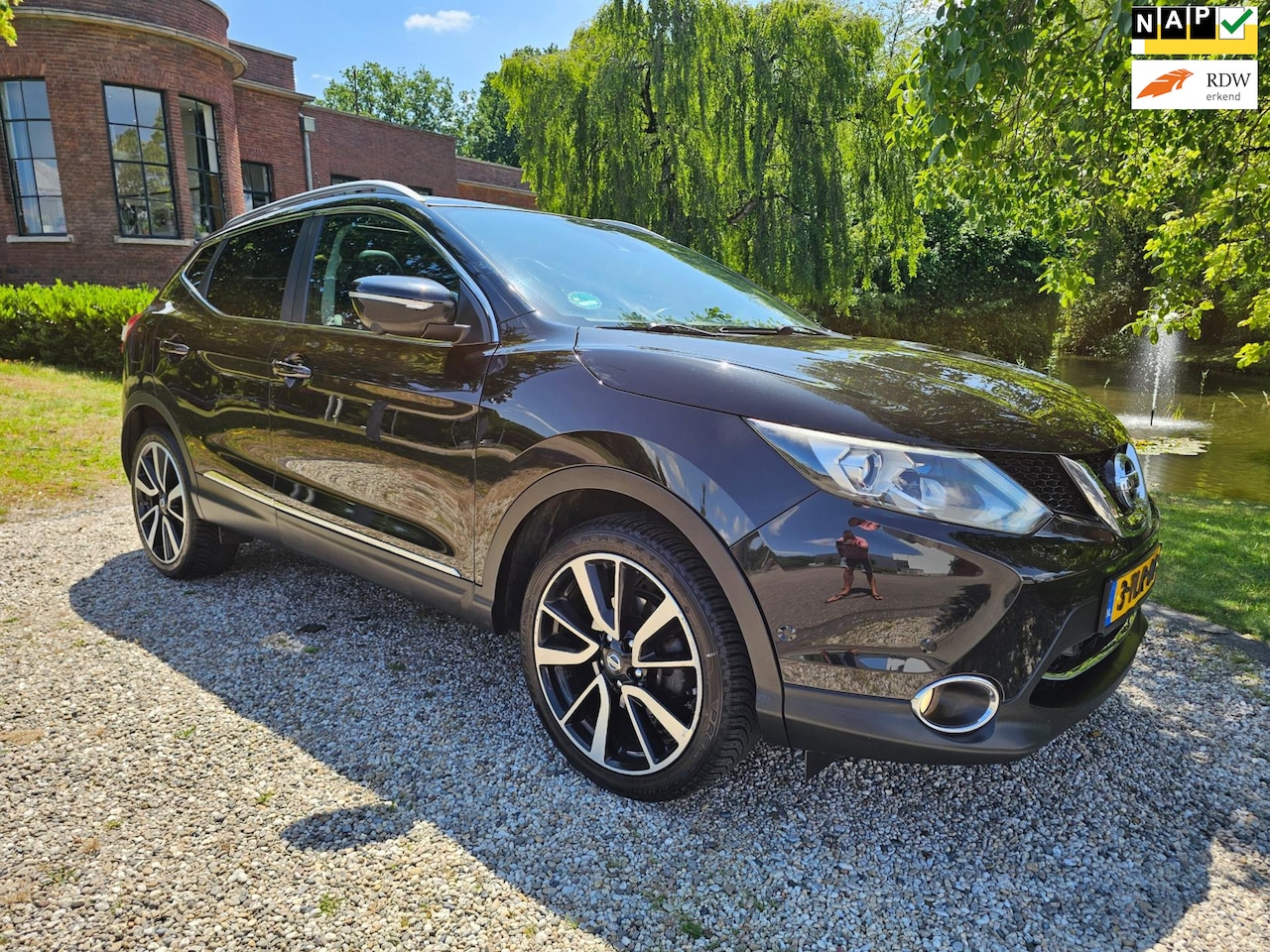 Nissan Qashqai - 1.2 Tekna PANORAMA/leer/AIRCO/cruise - AutoWereld.nl