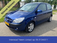 Hyundai Getz - 1.4i Active Cool Nieuwe Apk 111.000 km nap Airco