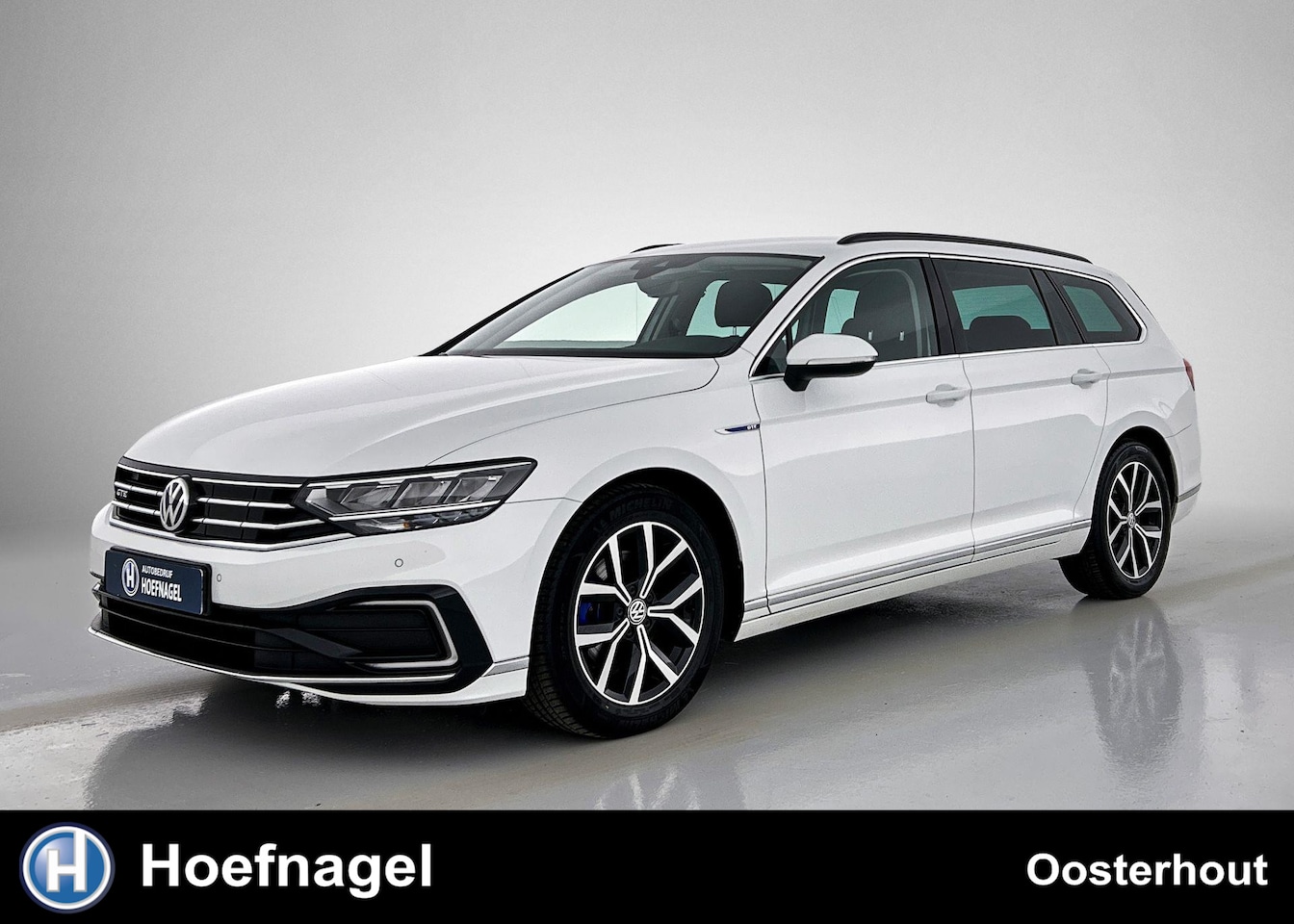 Volkswagen Passat Variant - 1.4 TSI PHEV GTE Business | Adaptieve Cruise Control | Stoelverwarming | Navigatie | App-C - AutoWereld.nl