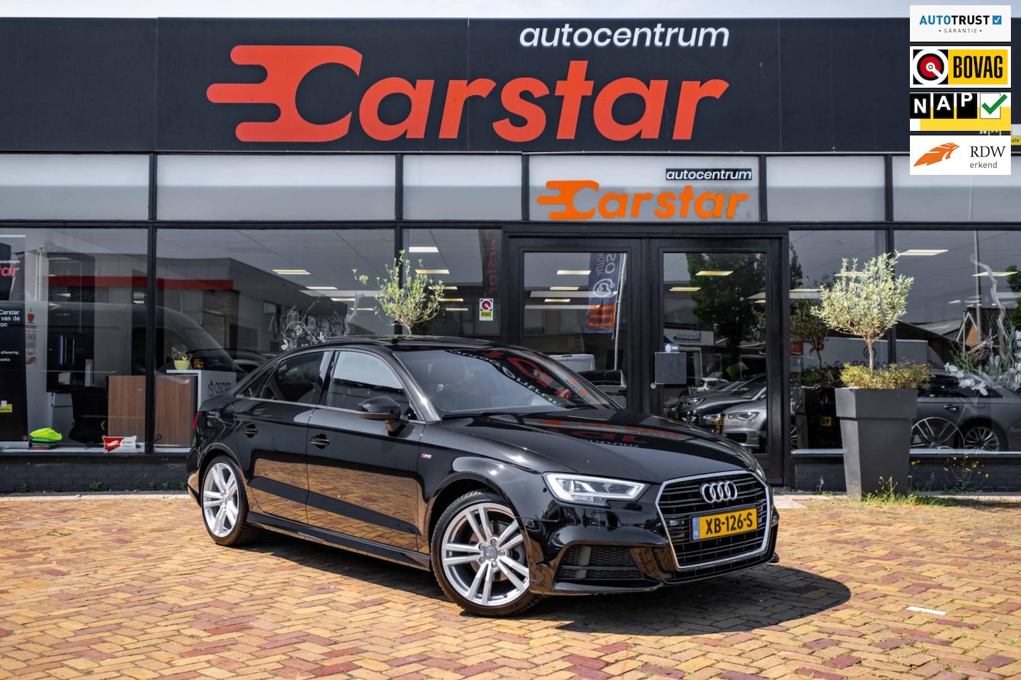 Audi A3 Limousine - 1.5 TFSI CoD Sport S Line Edition|Pano|Navi|Cruise - AutoWereld.nl