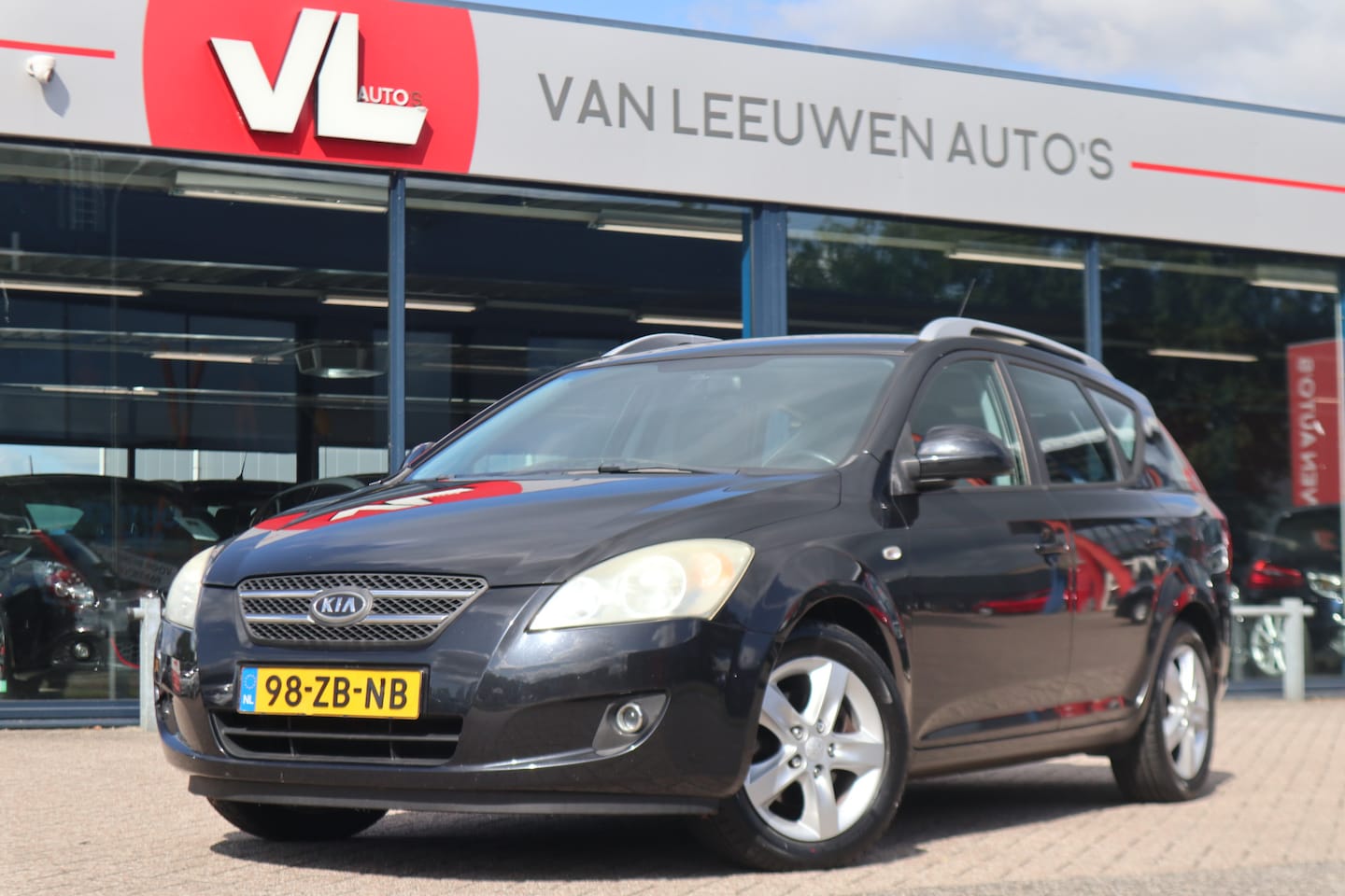 Kia Cee'd Sporty Wagon - 2.0 X-ecutive | Nieuw binnen! | Automaat | Sensoren | Clima - AutoWereld.nl