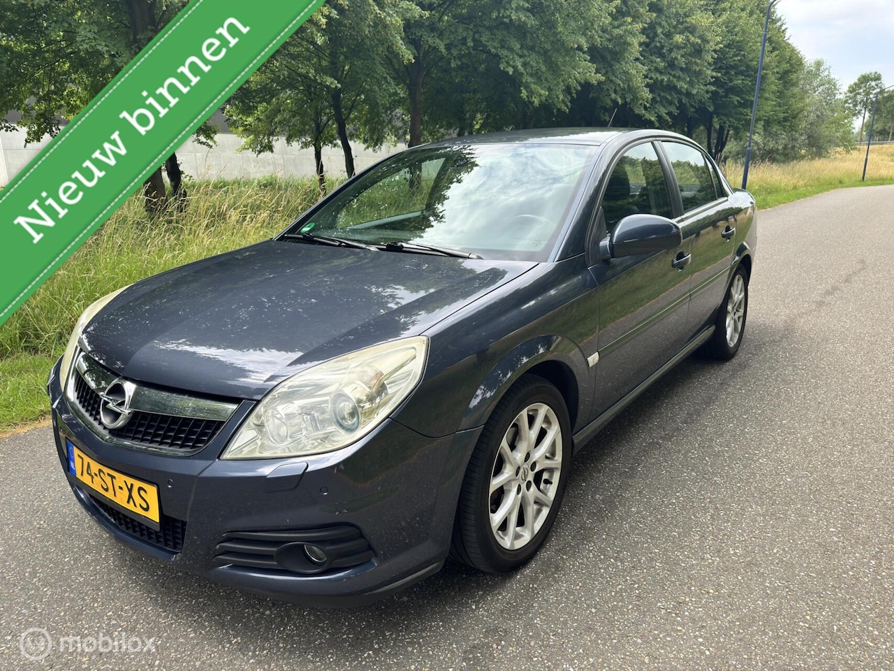 Opel Vectra - 2.2-16V Executive*AUTOMAAT*LEDER*DISTRIBUTIE VV - AutoWereld.nl