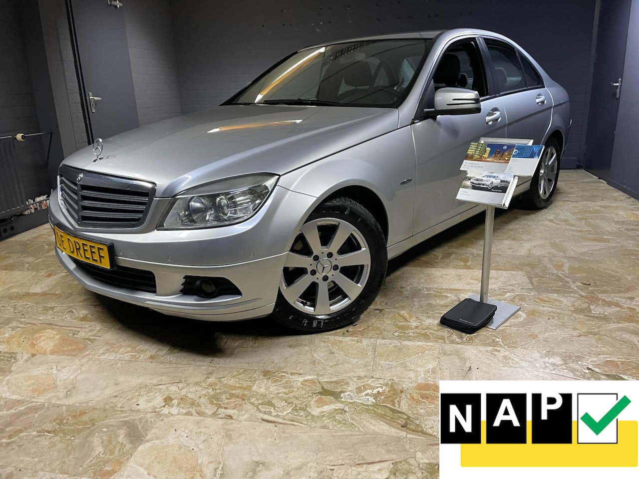 Mercedes-Benz C-klasse - 180 K BlueEFFICIENCY Elegance Veel Opties - AutoWereld.nl