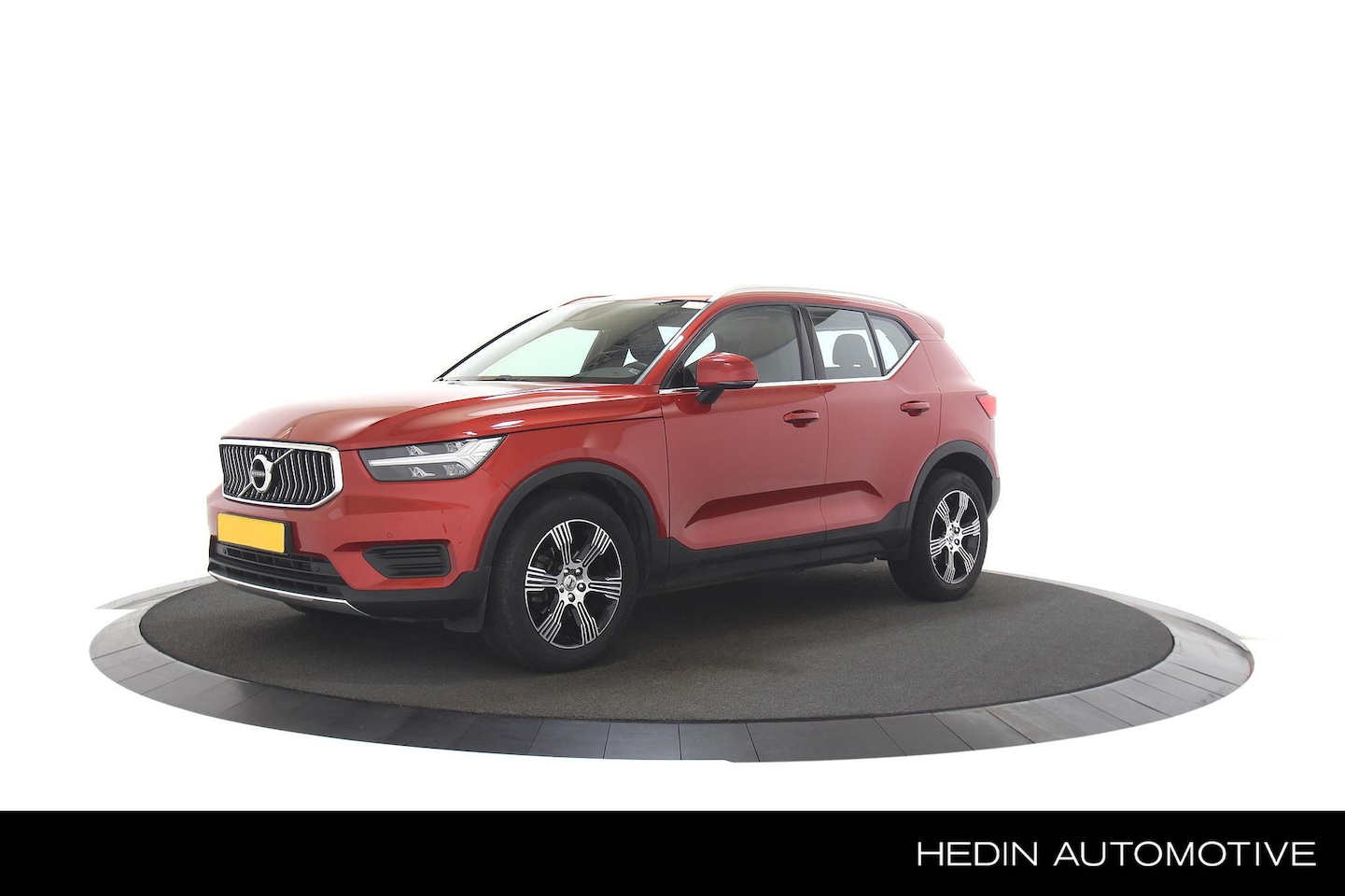 Volvo XC40 - T3 Inscription Automaat 163pk| Leder Interieur | Stoelverwarming | Parkeercamera | Parkeer - AutoWereld.nl