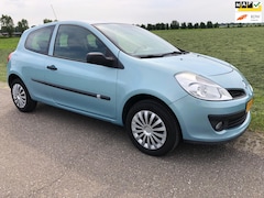 Renault Clio - 1.2-16V Special Line Airco