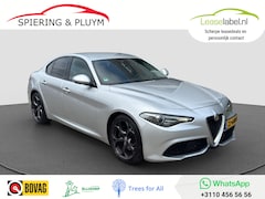 Alfa Romeo Giulia - 2.0T Super | Performance Pack | H/K Audio | Adaptive | Trekhaak