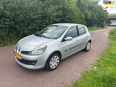 Renault Clio - 1.6-16V Dynamique Comfort|NW APK|